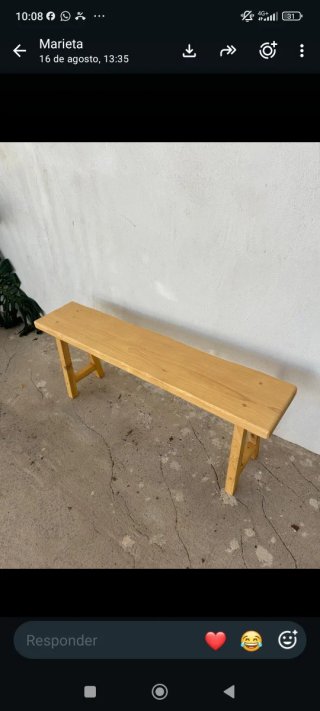 Banco rústico de madera