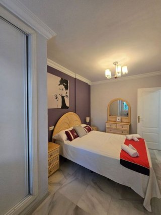 Piso en venta en La Carolina-Guadalpín en Marbella