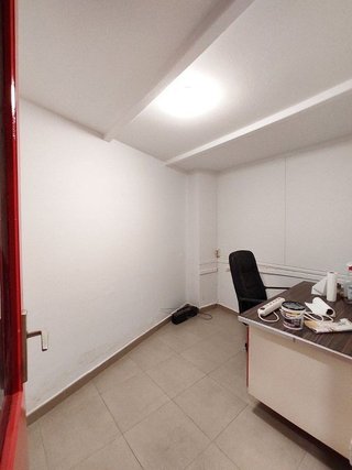 Local comercial en alquiler en Instituts - Universitat en Lleida