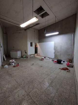 Local comercial en alquiler en Instituts - Universitat en Lleida