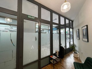 Local comercial en alquiler en Ensanche - Sar en Santiago de Compostela