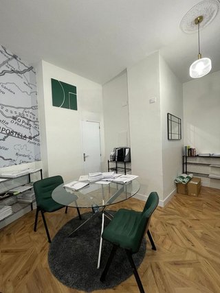 Local comercial en alquiler en Ensanche - Sar en Santiago de Compostela