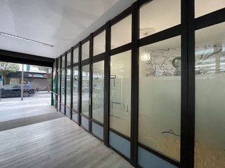 Local comercial en alquiler en Ensanche - Sar en Santiago de Compostela