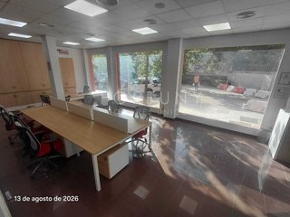 Local comercial en alquiler en Carranque - Haza Cuevas en Málaga