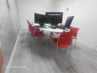 Local comercial en alquiler en Carranque - Haza Cuevas en Málaga