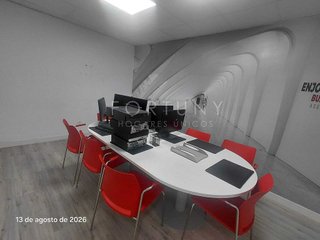 Local comercial en alquiler en Carranque - Haza Cuevas en Málaga