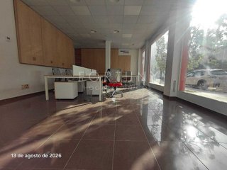 Local comercial en alquiler en Carranque - Haza Cuevas en Málaga