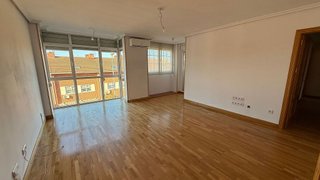 Piso en venta en Ensanche en Alcalá de Henares