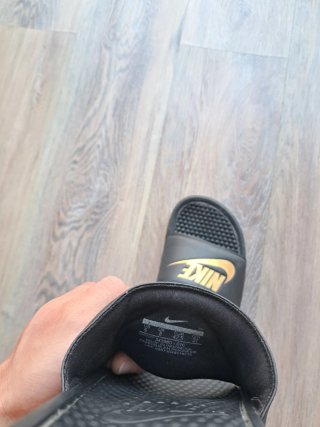 Chanclas Nike Benassi JDI Talla 42.5