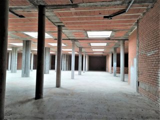 Local comercial en alquiler en Carbajosa de la Sagrada