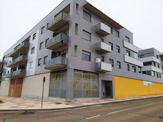 Local comercial en alquiler en Carbajosa de la Sagrada