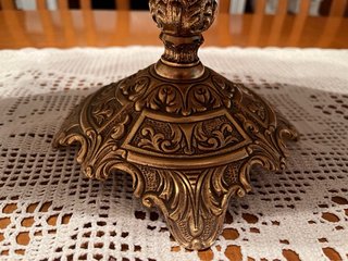 Centro de mesa vintage de porcelana y metal