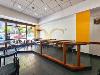 Local comercial en alquiler en El Carbayedo - El Quirinal en Avilés