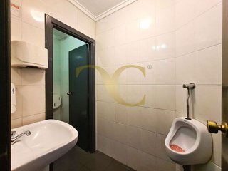 Local comercial en alquiler en El Carbayedo - El Quirinal en Avilés