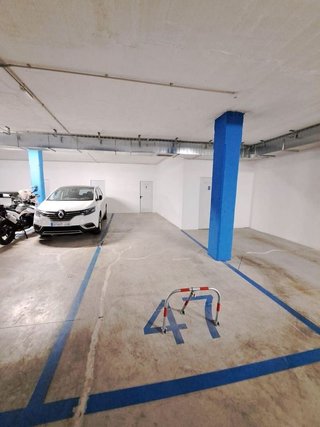 Garaje en venta en Huerta de la Reina - Trassierra en Córdoba