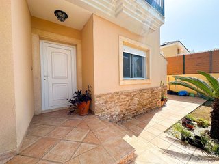 Chalet en alquiler en San Miguel de Salinas