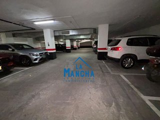 Garaje en venta en El Pilar en Albacete