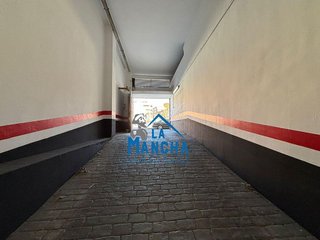 Garaje en venta en El Pilar en Albacete
