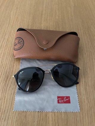 Gafas de Sol Ray-Ban Negras y Doradas