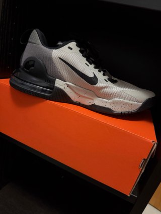Nike Beige/Gris Zapatillas Deportivas