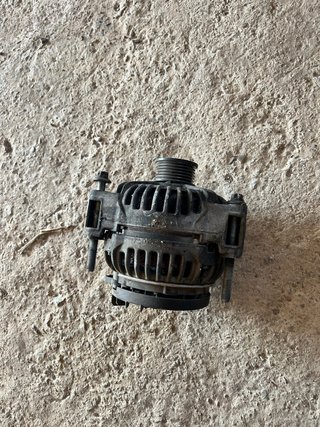 Alternador Mercedes Clase E W211