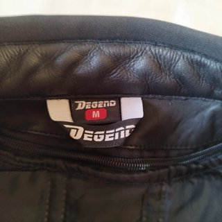 Cazadora Motera Mujer Degend Negra. Nueva sin etiq