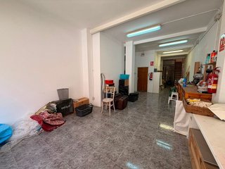 Local comercial en venta en El Guinardó en Barcelona