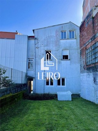 Casa adosada en venta en Grove (O)