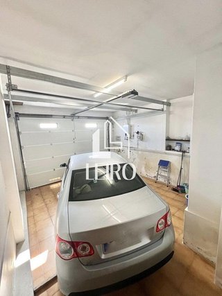 Casa adosada en venta en Grove (O)