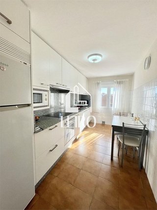 Casa adosada en venta en Grove (O)