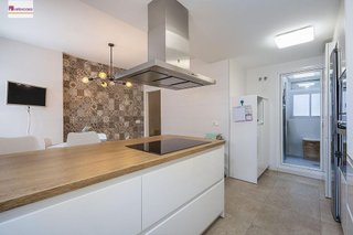 Casa adosada en venta en Crta. De la Sierra en Granada