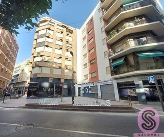 Piso en alquiler en Centro en Murcia
