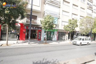 Local comercial en alquiler en Centro - Sagrario en Granada