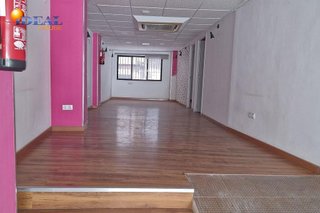 Local comercial en alquiler en Centro - Sagrario en Granada