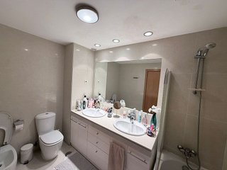 Piso en venta en Simancas en Madrid