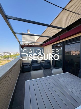 Ático en alquiler en Rivas Urbanizaciones en Rivas-Vaciamadrid