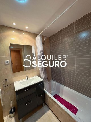 Ático en alquiler en Rivas Urbanizaciones en Rivas-Vaciamadrid