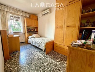 Piso en venta en Cruz Roja en Sevilla