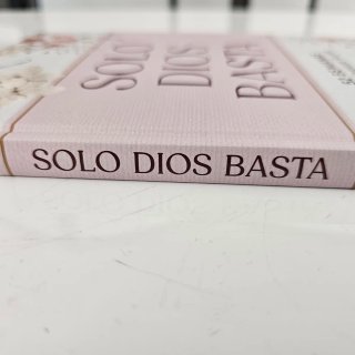 Solo Dios Basta: 52 Semanas para alcanzar la paz