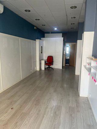 Local comercial en alquiler en La Granja en Zaragoza