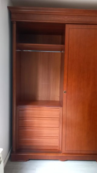 Armario y cómoda madera maciza cerezo