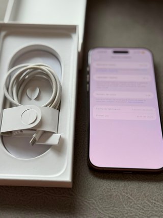 URGEVENDER*iPhone 16 Pro Max 256 GB (Escuchooferta