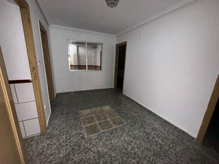 Casa adosada en venta en Argamasilla de Alba