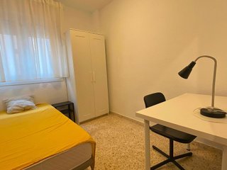 Piso en alquiler en Huerta Rosales - Valdepasillas en Badajoz