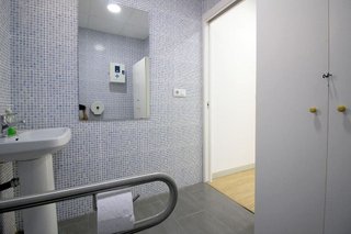 Local comercial en alquiler en Barrio Alto - San Félix - Oliveros - Altamira en Almería