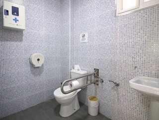 Local comercial en alquiler en Barrio Alto - San Félix - Oliveros - Altamira en Almería