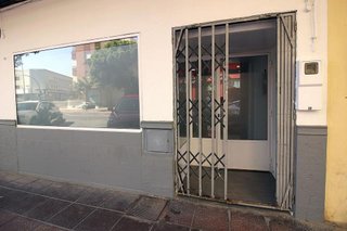Local comercial en alquiler en Barrio Alto - San Félix - Oliveros - Altamira en Almería