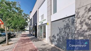 Local comercial en alquiler en Paus - Poligono San Blas en Alicante