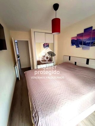 Piso en alquiler en Opañel en Madrid