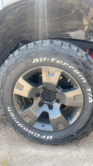 Llantas nissan patrol gr restyling